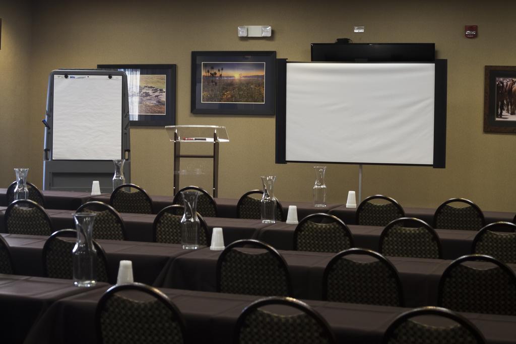 Little Missouri Inn & Suites New Town エクステリア 写真