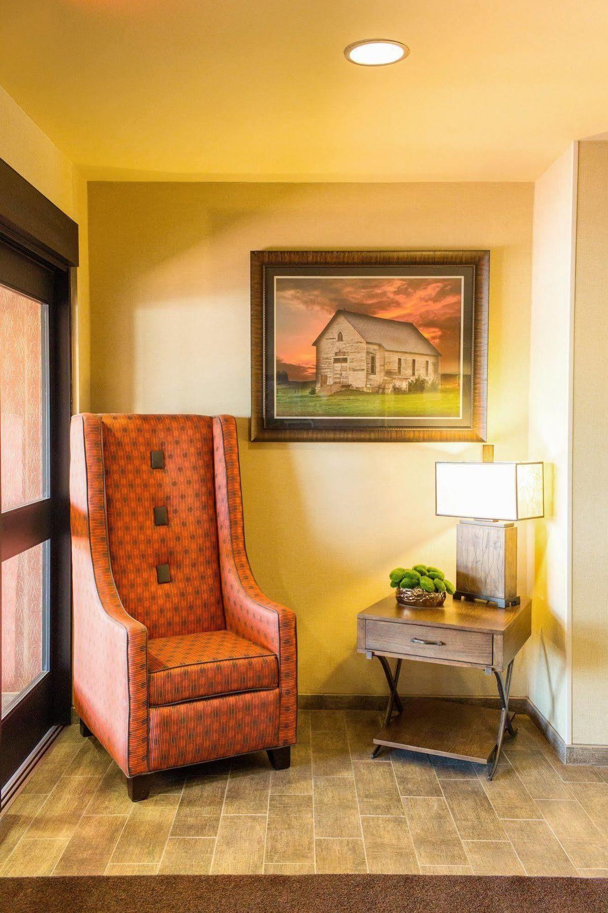 Little Missouri Inn & Suites New Town エクステリア 写真
