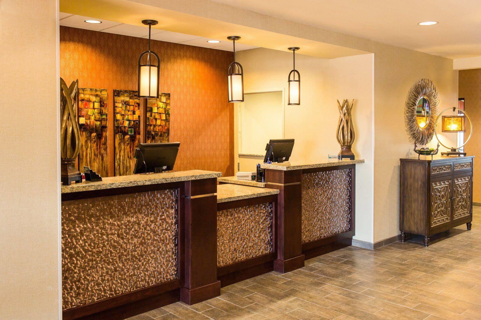 Little Missouri Inn & Suites New Town エクステリア 写真