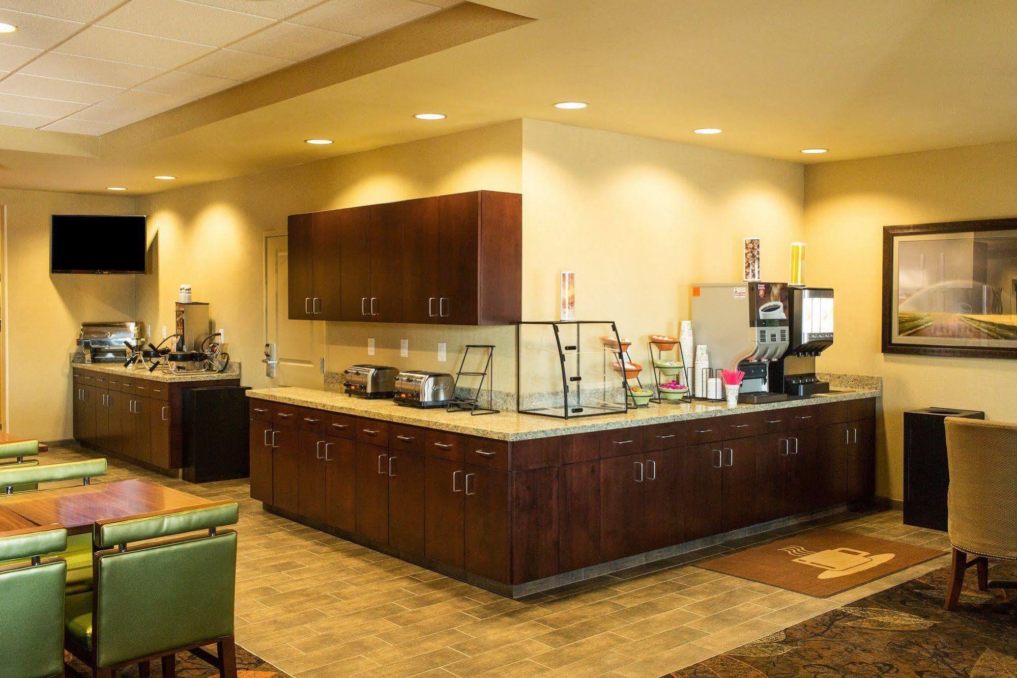 Little Missouri Inn & Suites New Town エクステリア 写真